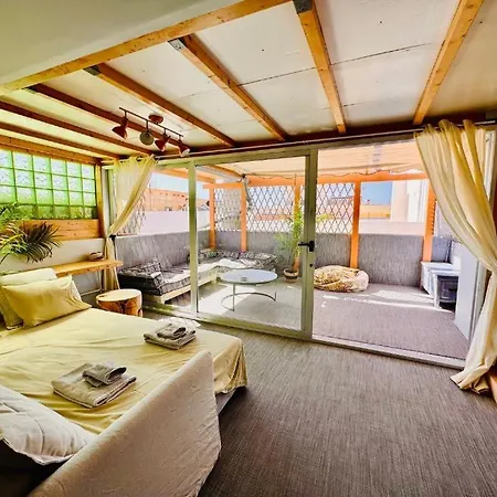 Golden Wave Surf Διαμέρισμα *