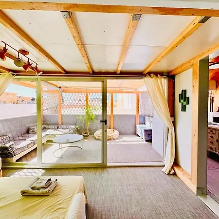 Golden Wave Surf * Κοραλέχο