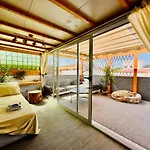 Golden Wave Surf Appartamento