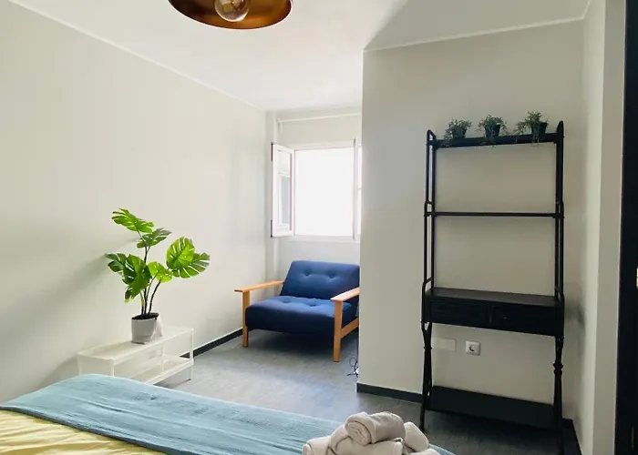 Golden Wave Surf Apartment *